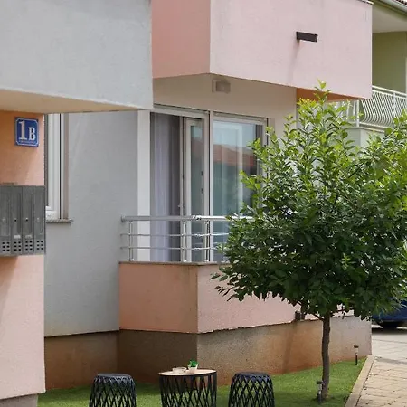 Διαμέρισμα Apartman Equilibrium Ζαντάρ