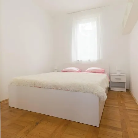 Apartman Equilibrium Διαμέρισμα Ζαντάρ